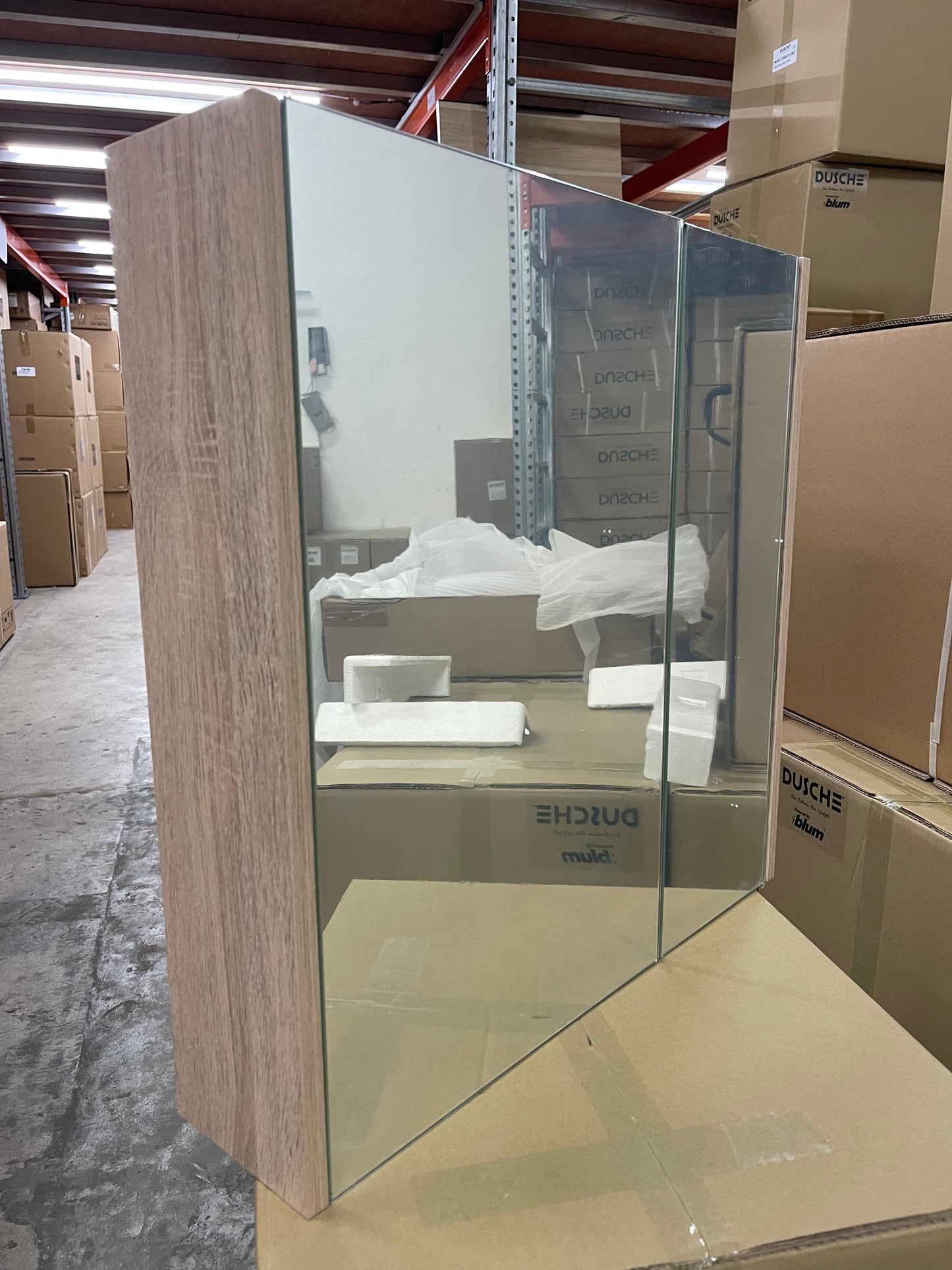 Dusche 2006395WG 60cm Mirror Cabinet (Wood Grain)
