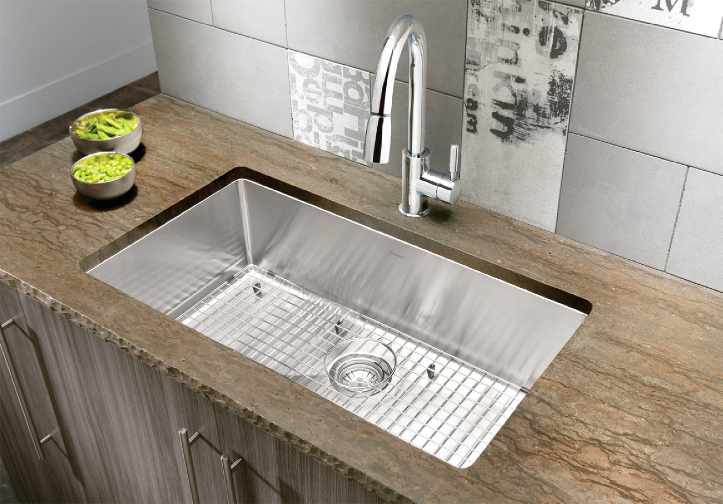 Blanco Quatrus R15 SUS304 Undermount Sink