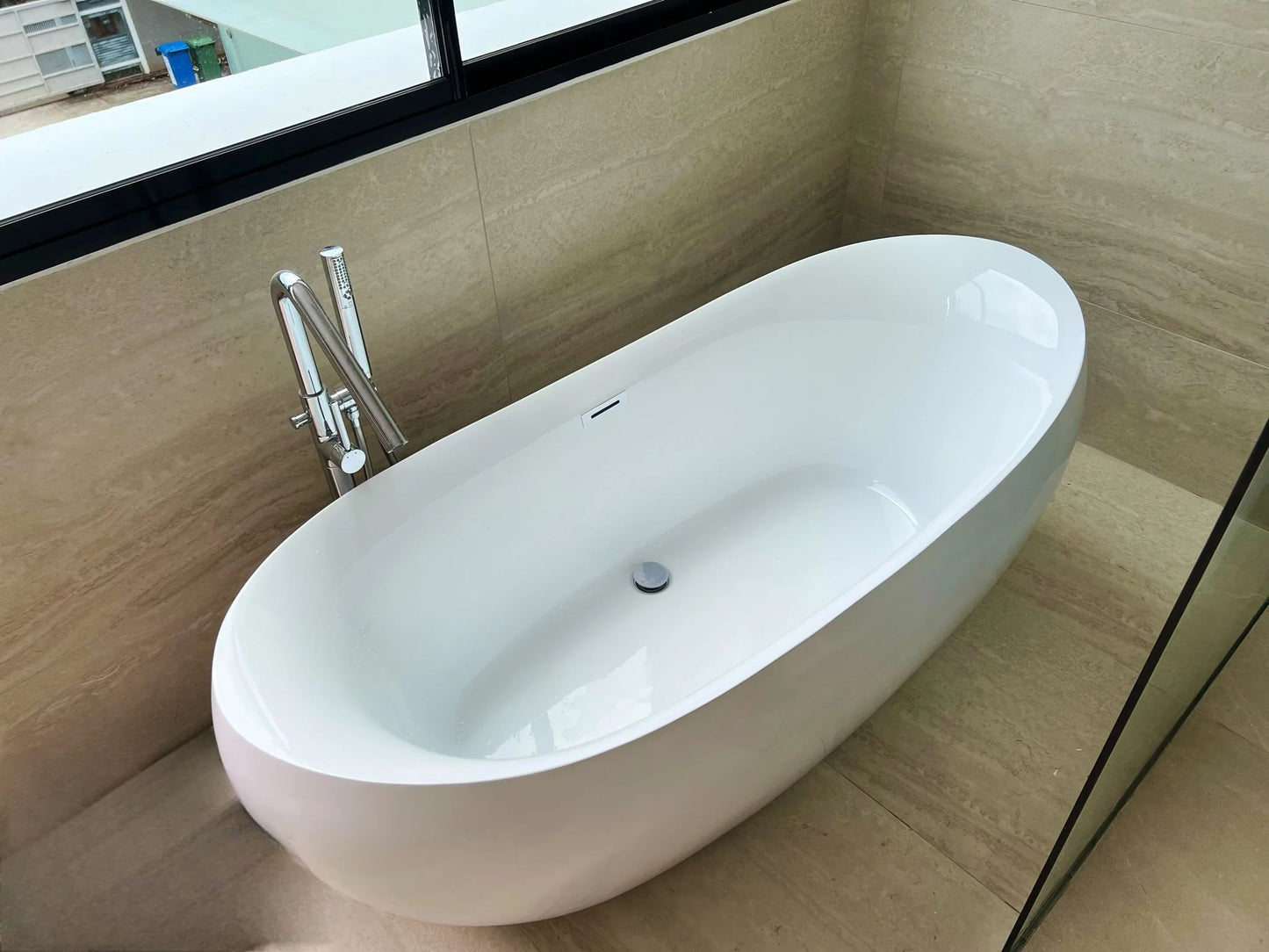 YuuBath BRITT Series Free-standing Acrylic Bathtub