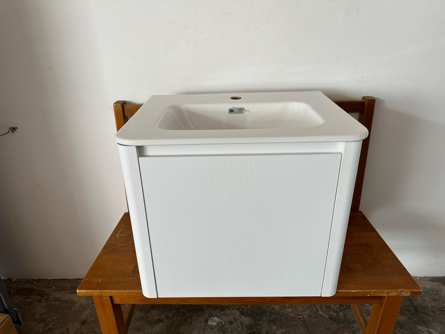 Aalto P7046 Basin Cabinet (70CM)