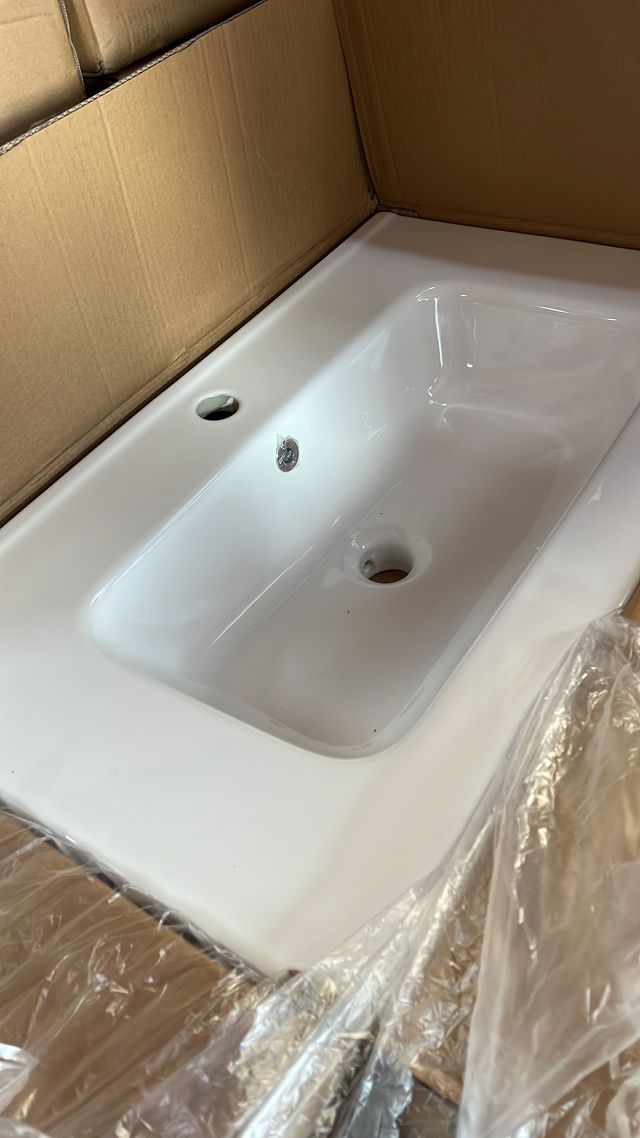 Dusche 2008103FMW-NL 80cm Basin Cabinet - (Fluted Matt White)